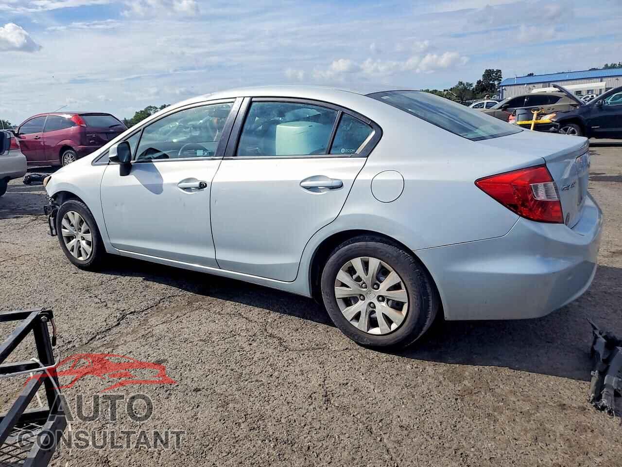 HONDA CIVIC 2012 - 2HGFB2F55CH559340