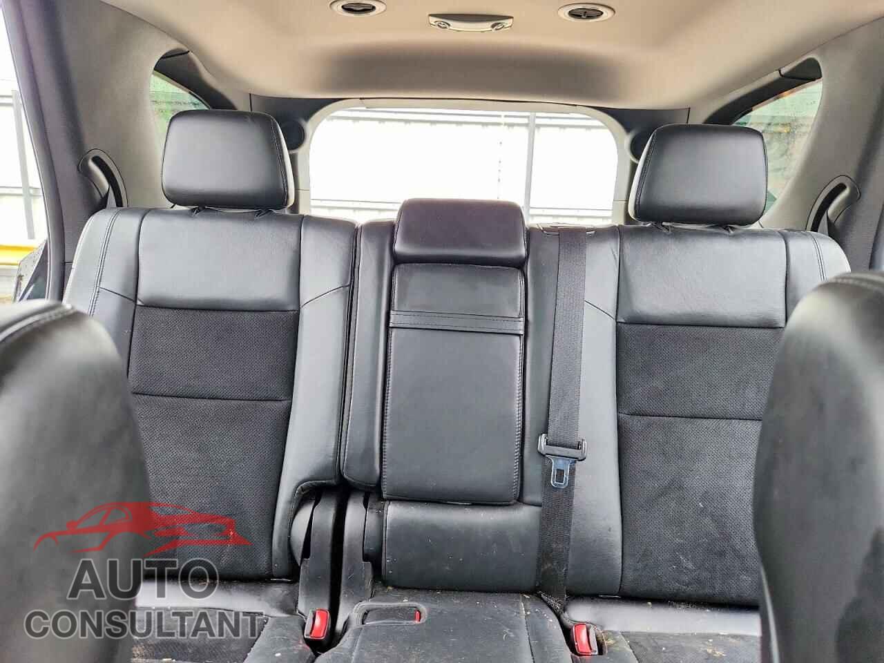 DODGE DURANGO 2018 - 1C4RDJDGXJC184355
