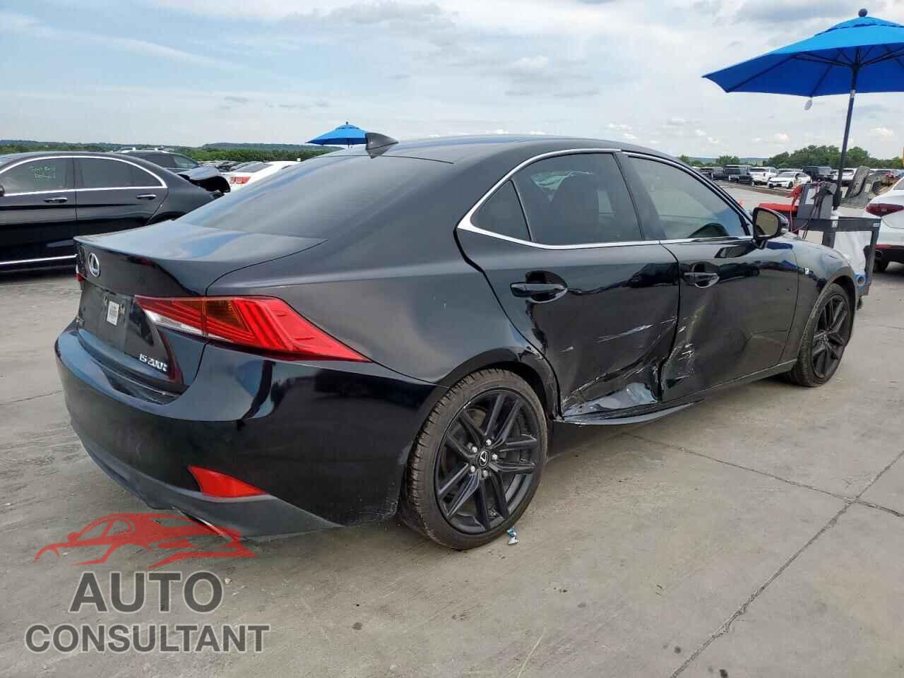 LEXUS IS 2017 - JTHBA1D24H5051960