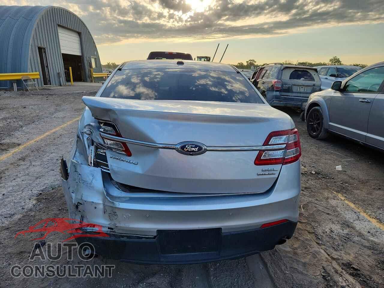 FORD TAURUS 2016 - 1FAHP2E8XGG131887