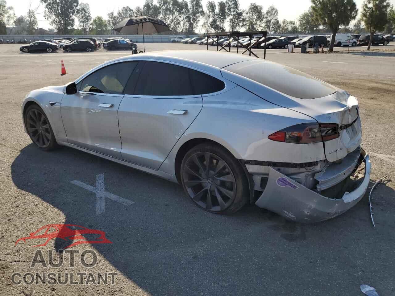 TESLA MODEL S 2018 - 5YJSA1E25JF247670