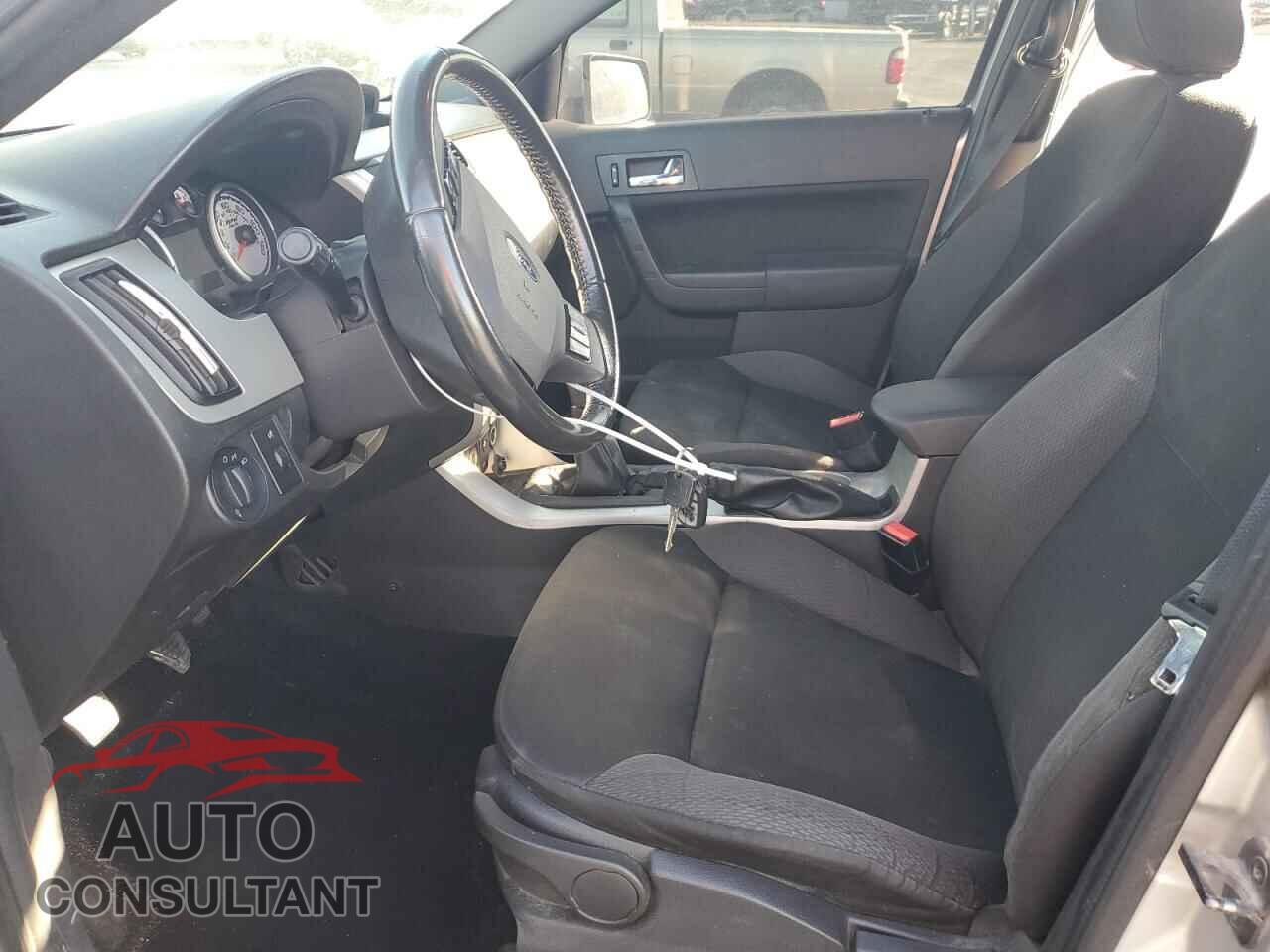 FORD FOCUS 2010 - 1FAHP3GNXAW193487