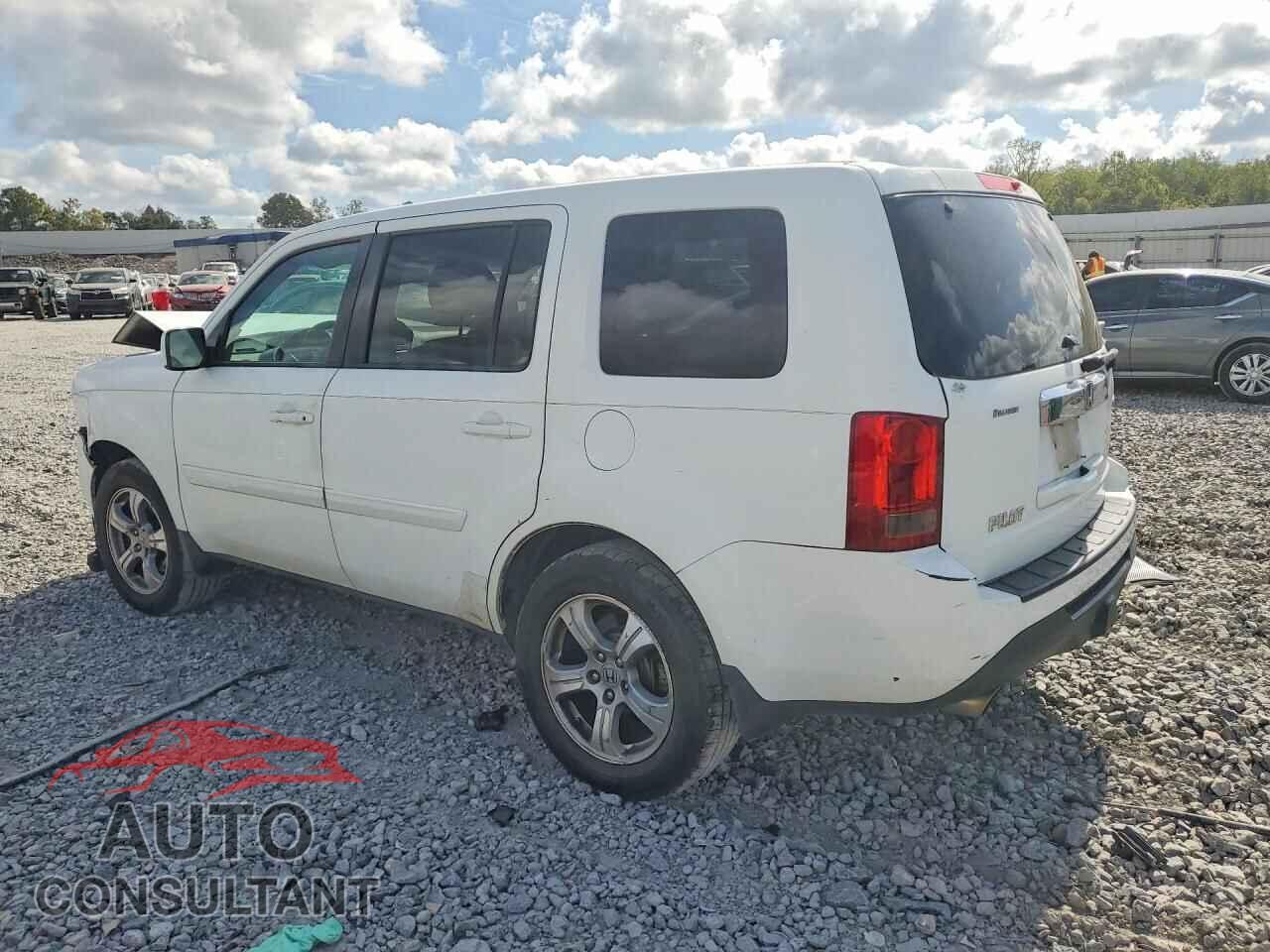 HONDA PILOT 2012 - 5FNYF3H52CB021148