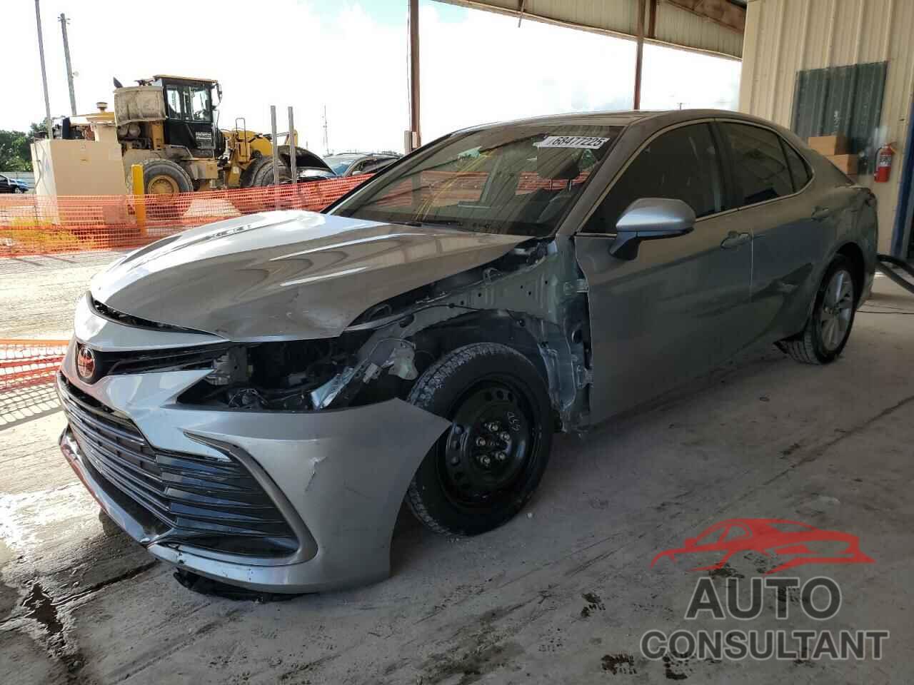 TOYOTA CAMRY 2022 - 4T1C11AK1NU054967