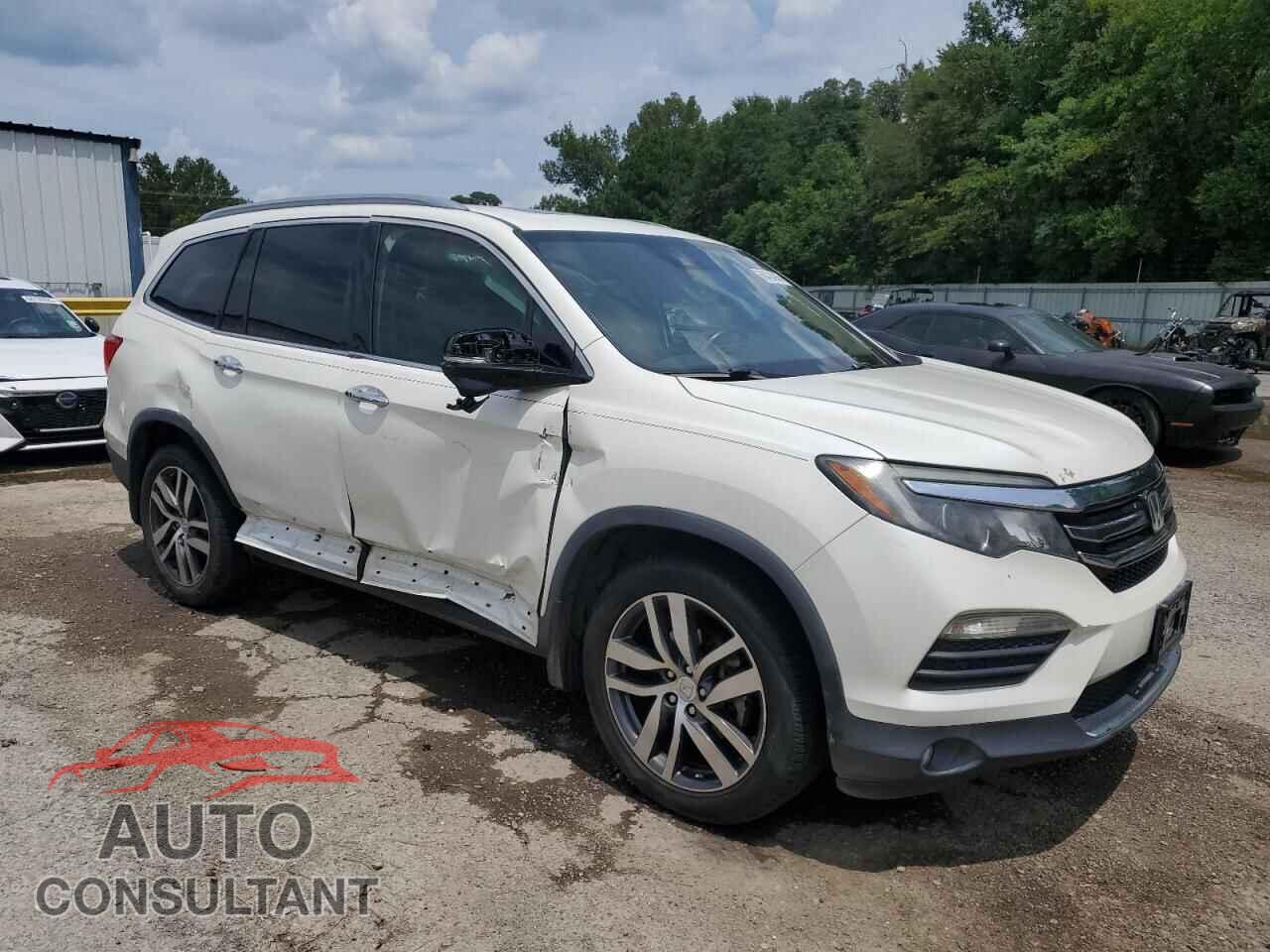 HONDA PILOT 2017 - 5FNYF6H96HB017311