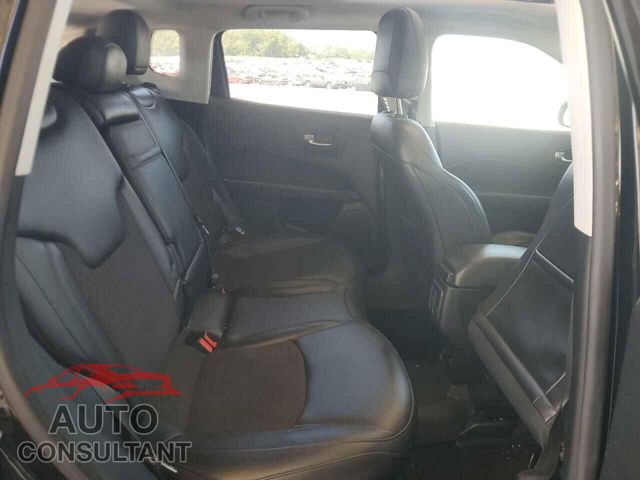 JEEP COMPASS 2019 - 3C4NJDBB2KT623165