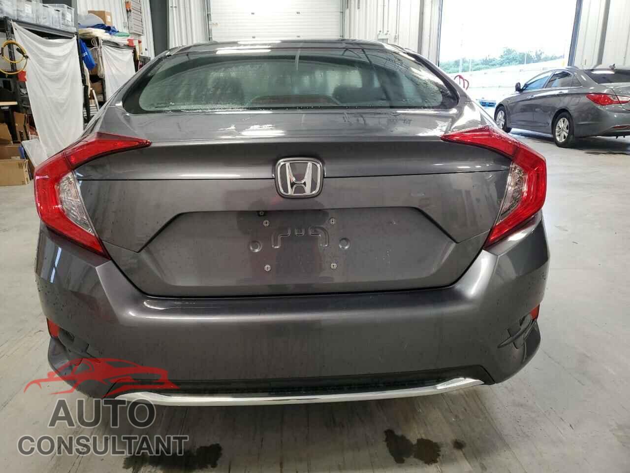 HONDA CIVIC 2019 - 2HGFC2E56KH036129