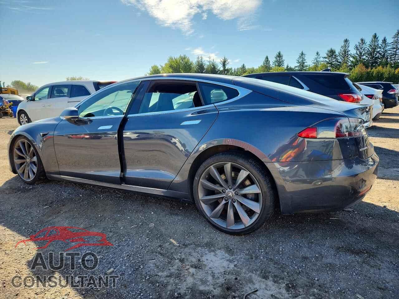 TESLA MODEL S 2017 - 5YJSA1E22HF218542