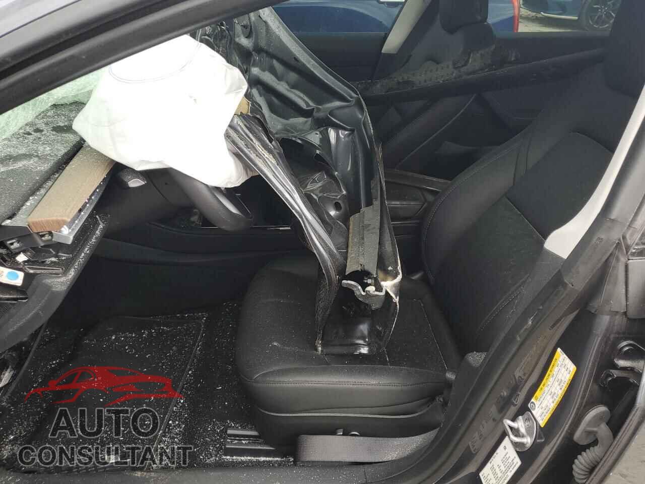 TESLA MODEL 3 2023 - 5YJ3E1EC5PF628123