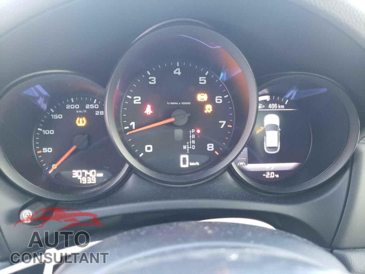 PORSCHE MACAN 2018 - WP1AA2A52JLB12000