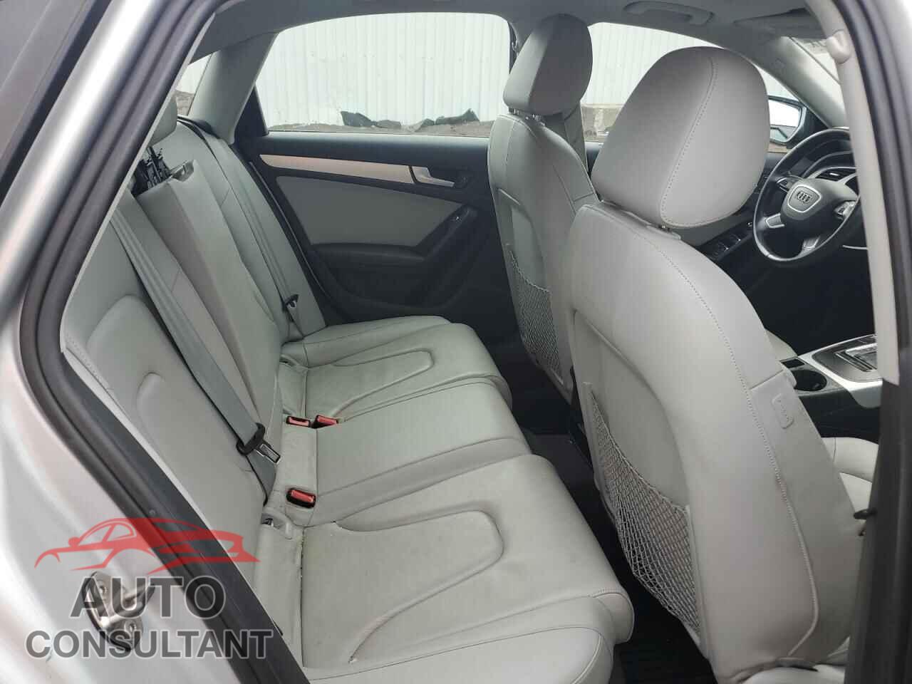 AUDI A4 2013 - WAUFFAFL0DN019038