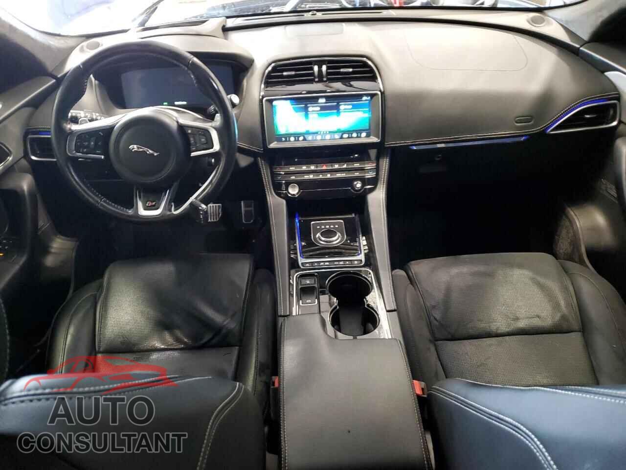 JAGUAR F-PACE 2017 - SADCM2BV8HA893101