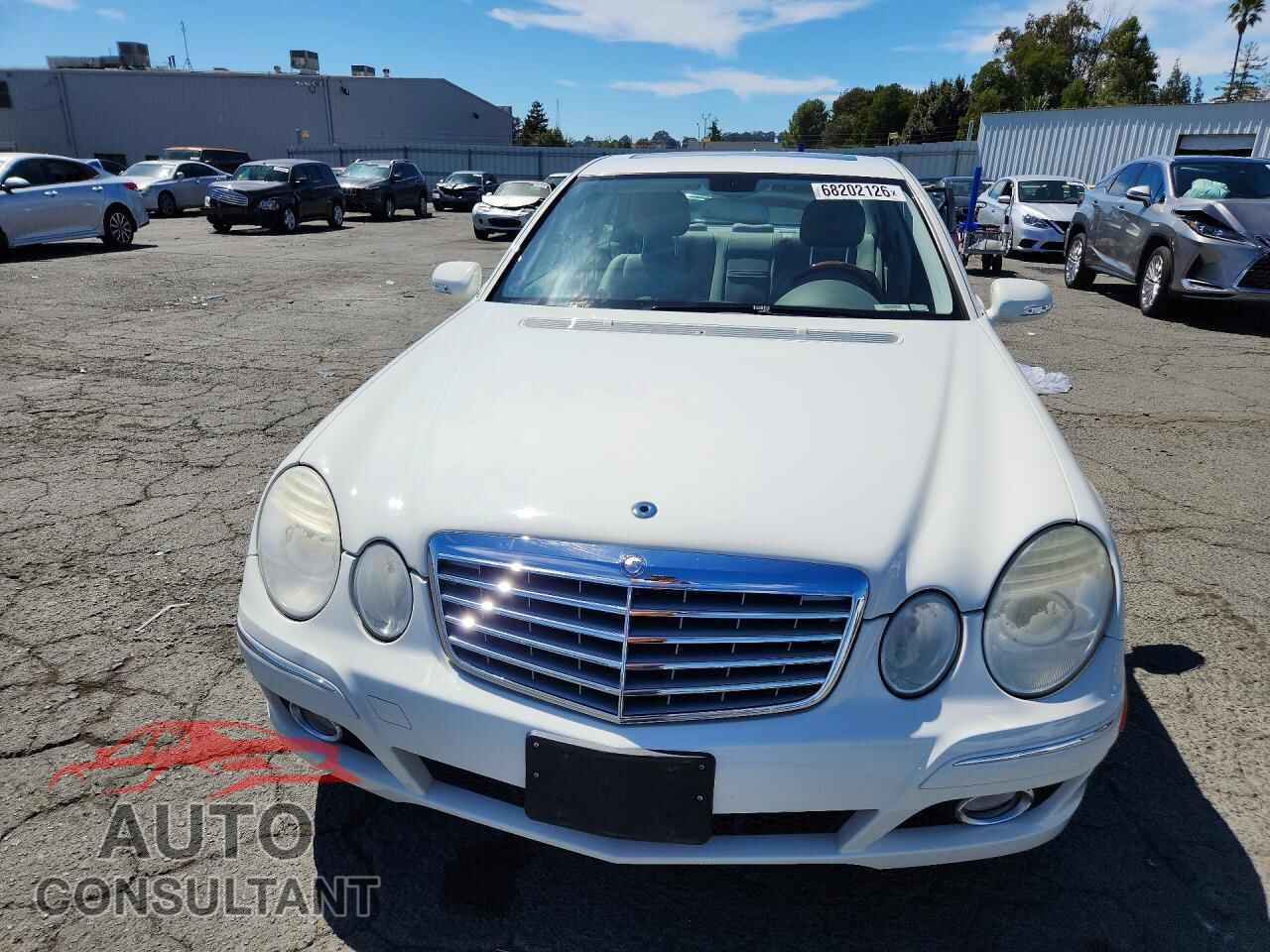 MERCEDES-BENZ E-CLASS 2009 - WDBUF56X39B368397