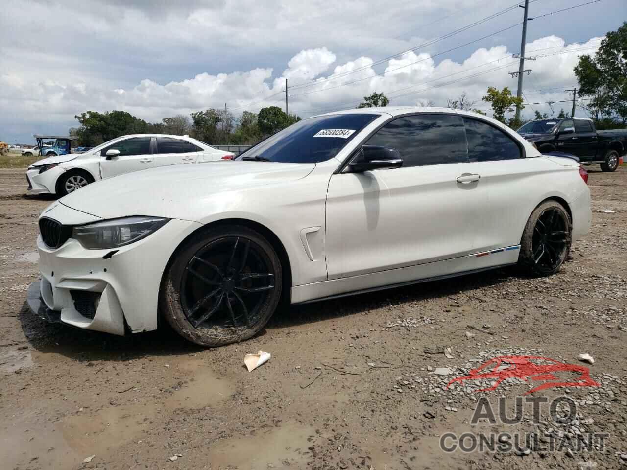 BMW 4 SERIES 2018 - WBA4Z1C57JEC60615