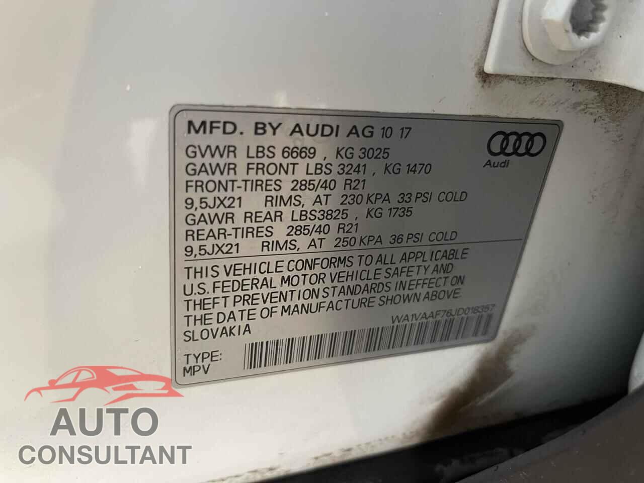 AUDI Q7 2018 - WA1VAAF76JD018357
