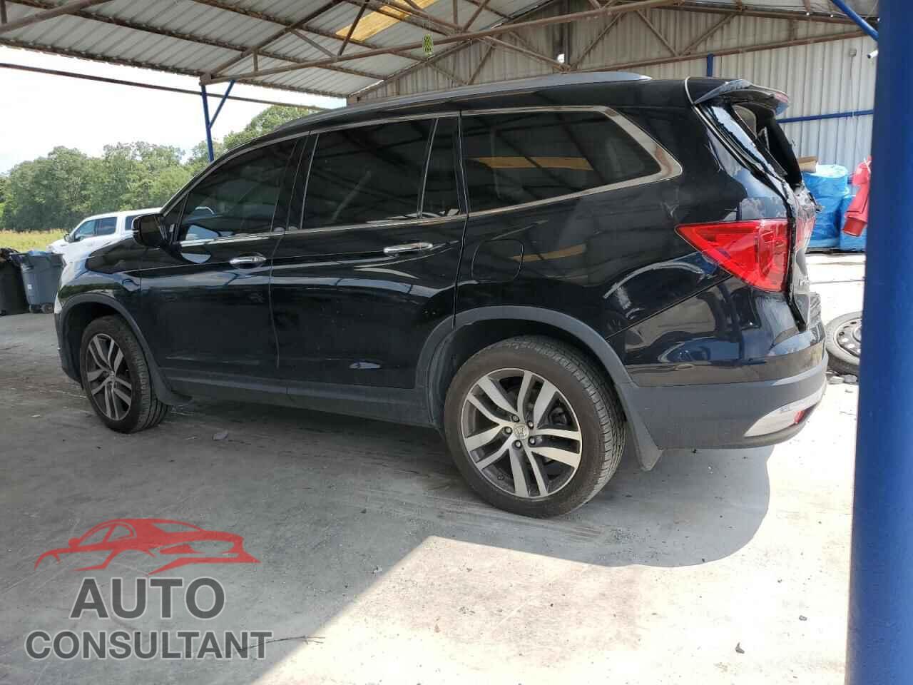 HONDA PILOT 2017 - 5FNYF6H05HB095578