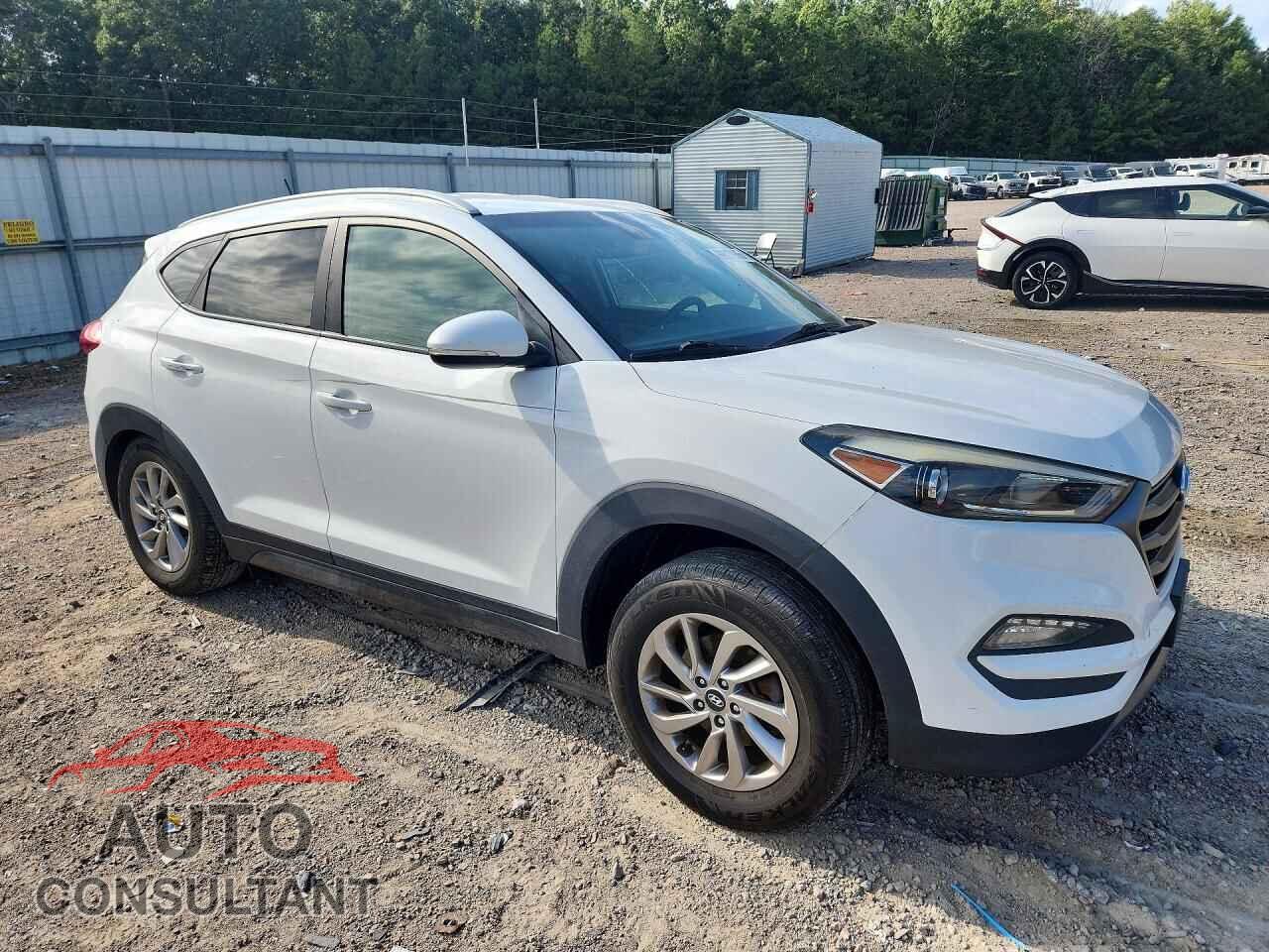 HYUNDAI TUCSON 2016 - KM8J33A21GU129456