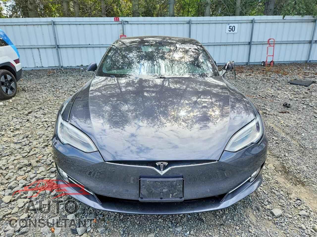 TESLA MODEL S 2018 - 5YJSA1E25JF276148