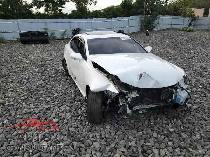 LEXUS IS 2012 - JTHCF5C24C5054316
