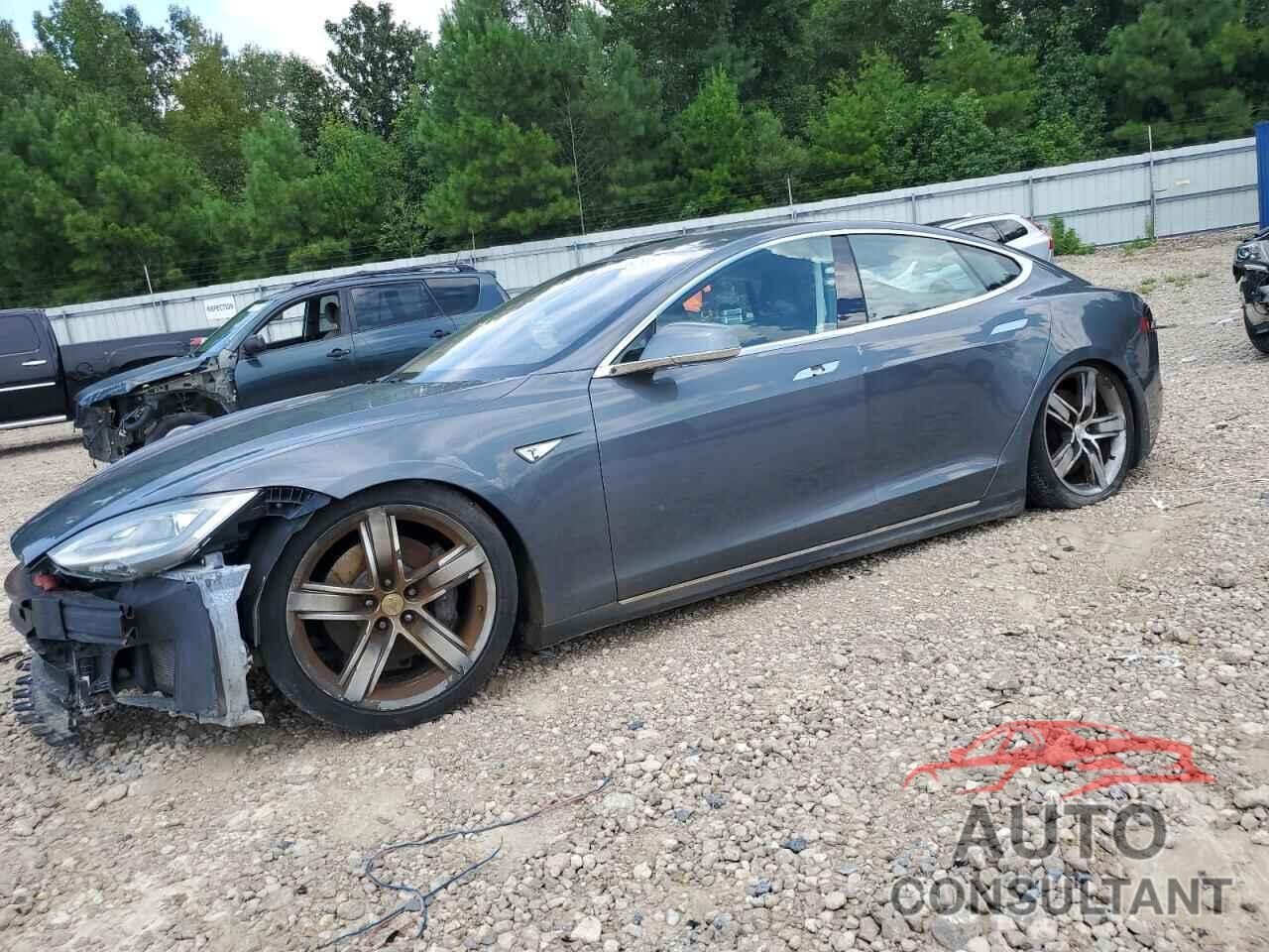 TESLA MODEL S 2013 - 5YJSA1AG7DFP11628