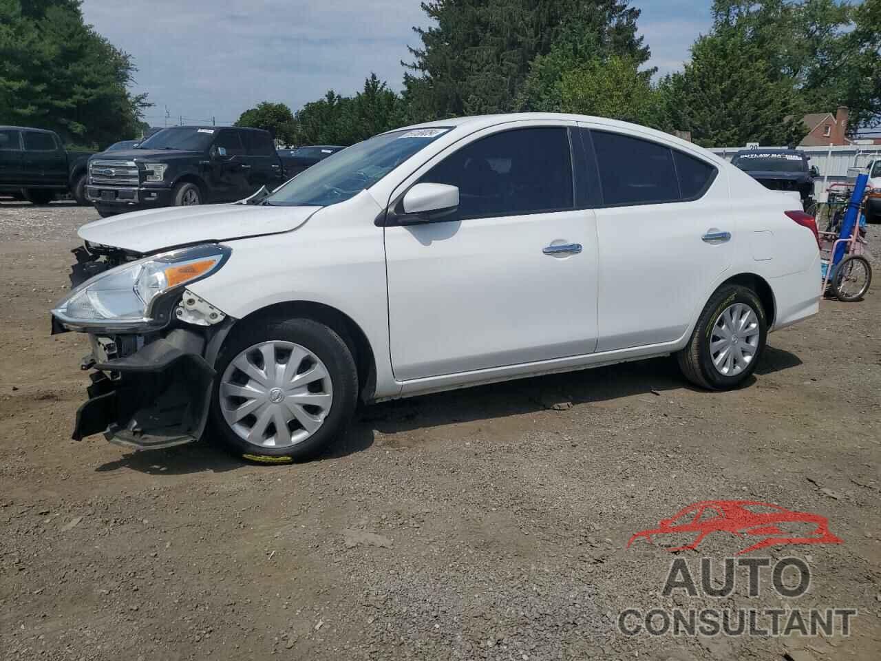 NISSAN VERSA 2019 - 3N1CN7AP4KL859765