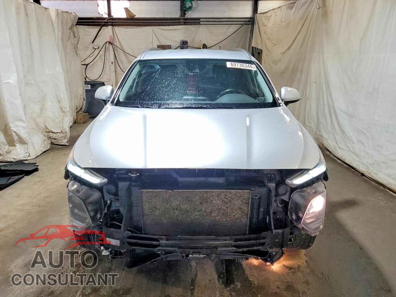 HYUNDAI SANTA FE 2019 - 5NMS3CAD0KH008105