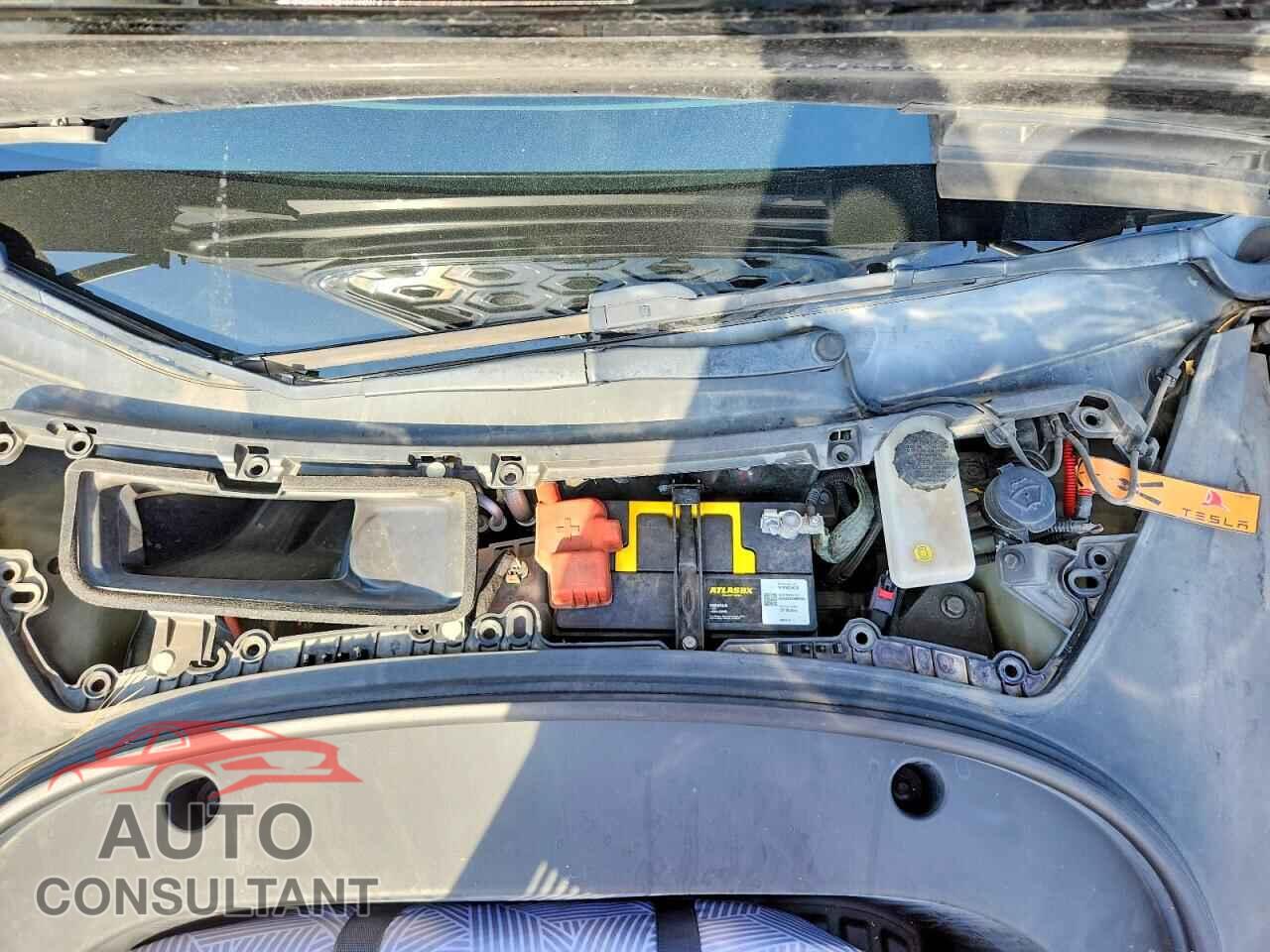 TESLA MODEL 3 2021 - 5YJ3E1EA9MF091668