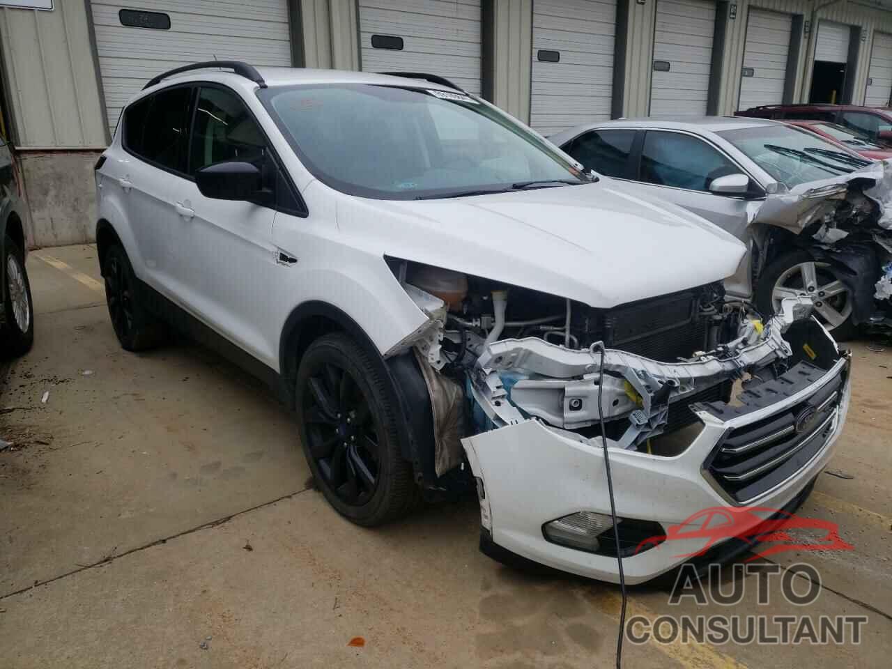 FORD ESCAPE 2017 - 1FMCU0G97HUE52758