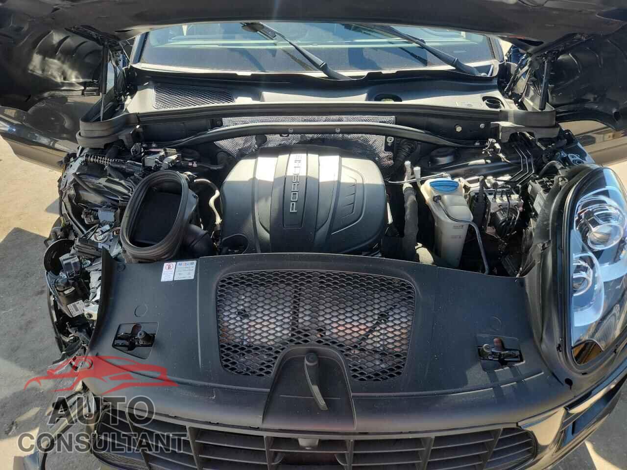 PORSCHE MACAN 2018 - WP1AA2A5XJLB00760