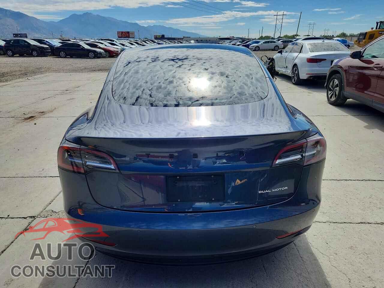 TESLA MODEL 3 2022 - 5YJ3E1EB6NF144188