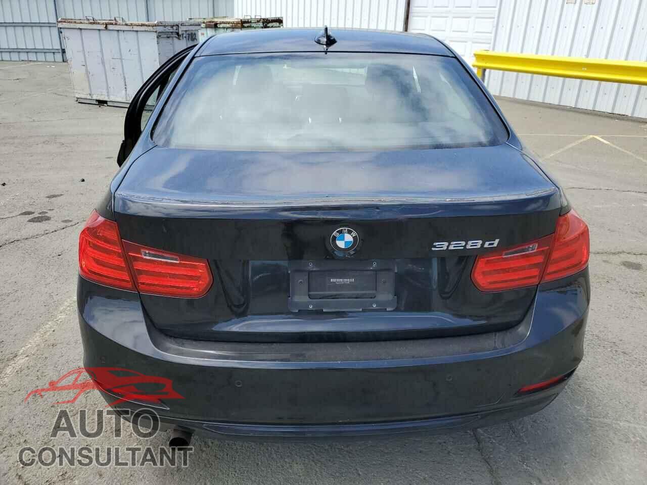 BMW 3 SERIES 2014 - WBA3D3C5XEF099499
