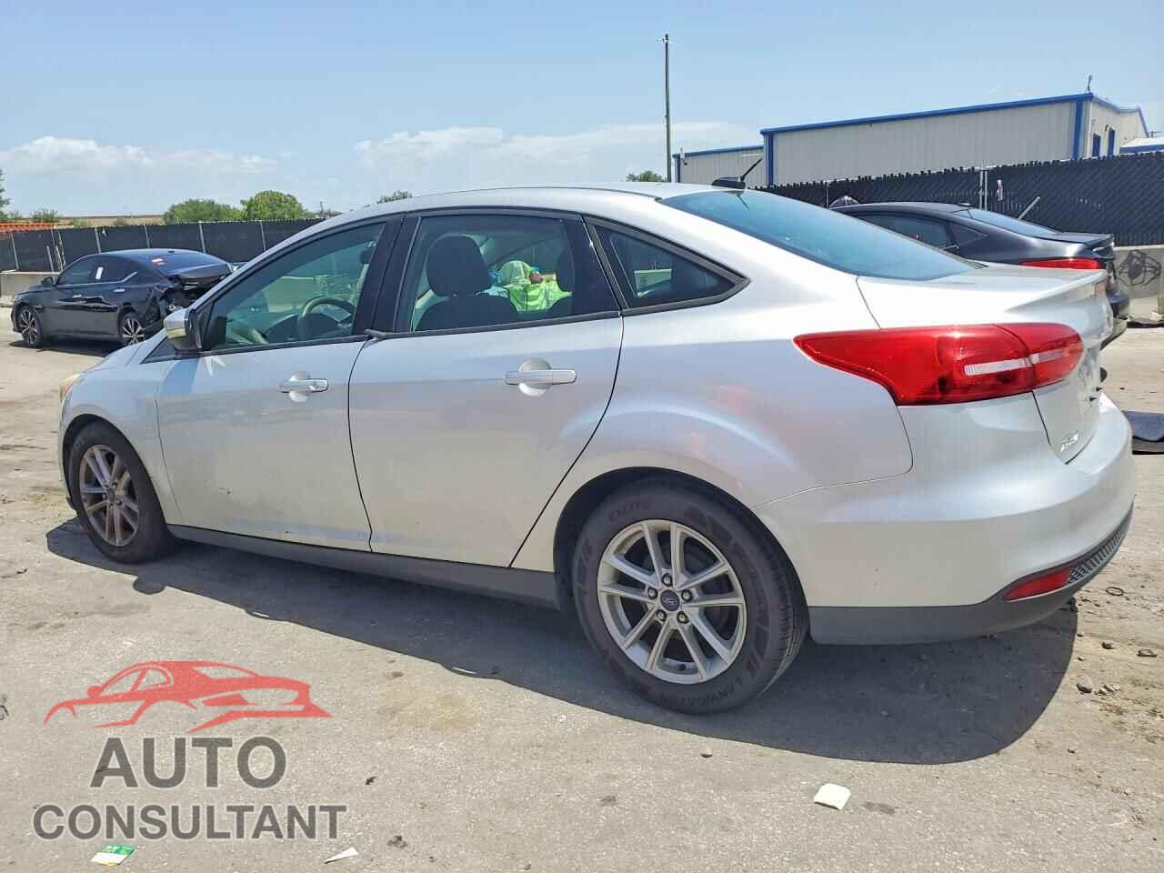 FORD FOCUS 2015 - 1FADP3F2XFL249586