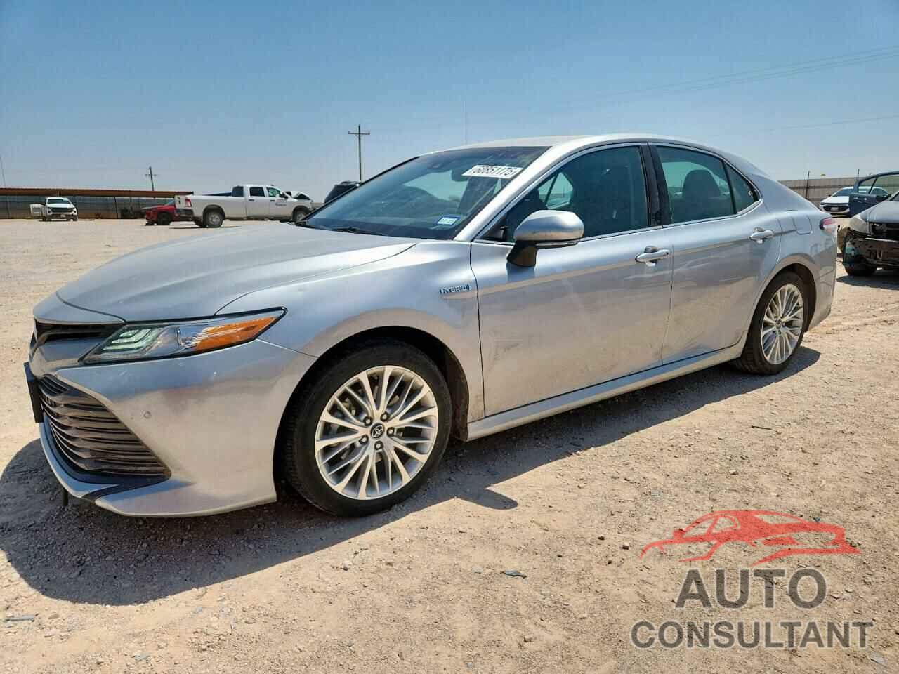 TOYOTA CAMRY 2018 - 4T1B21HK5JU008793