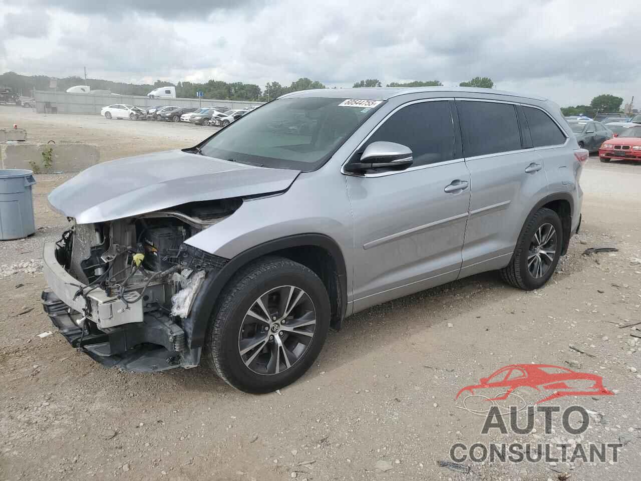 TOYOTA HIGHLANDER 2016 - 5TDJKRFH1GS260902