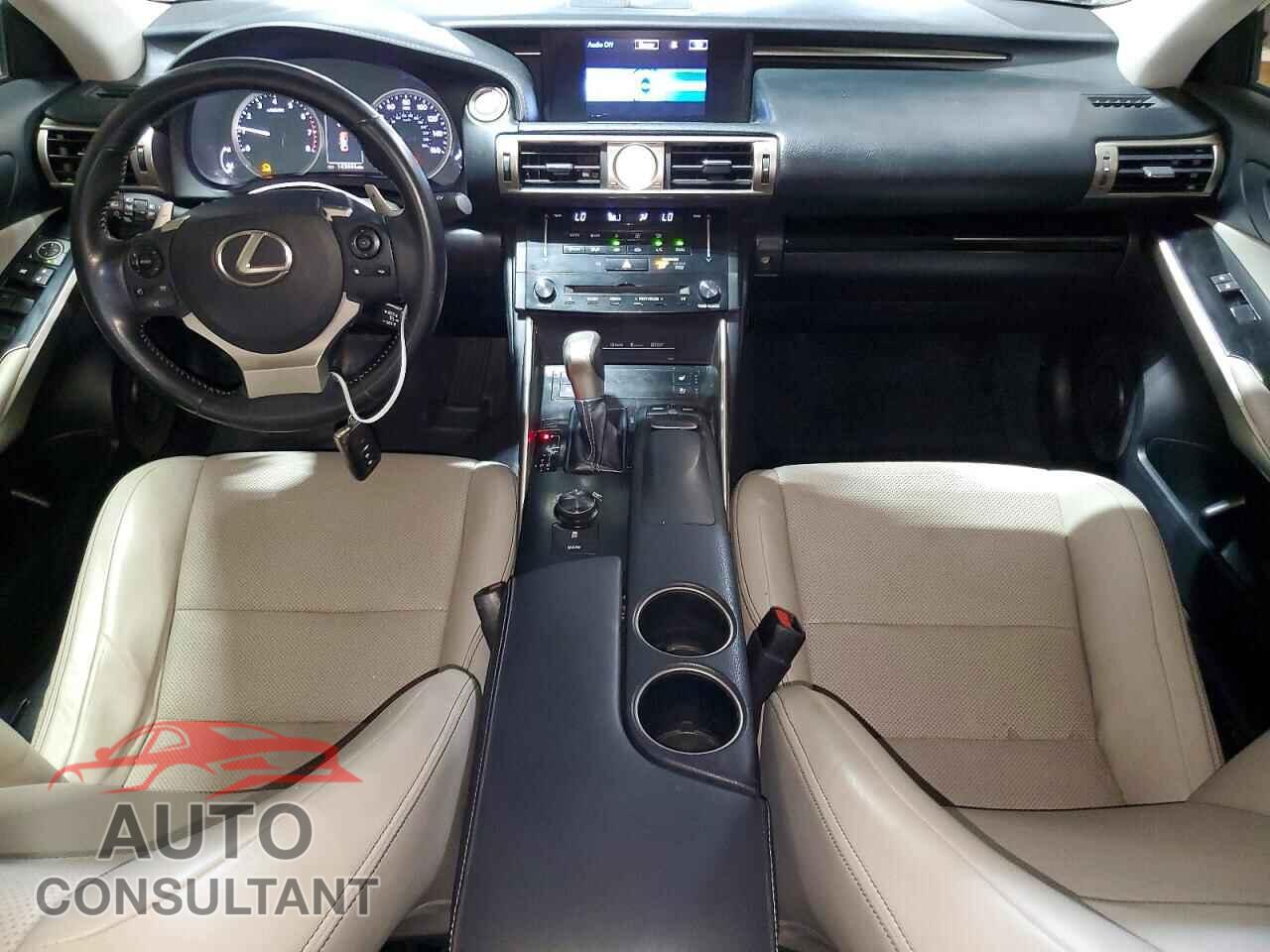 LEXUS IS 2014 - JTHCF1D24E5001528