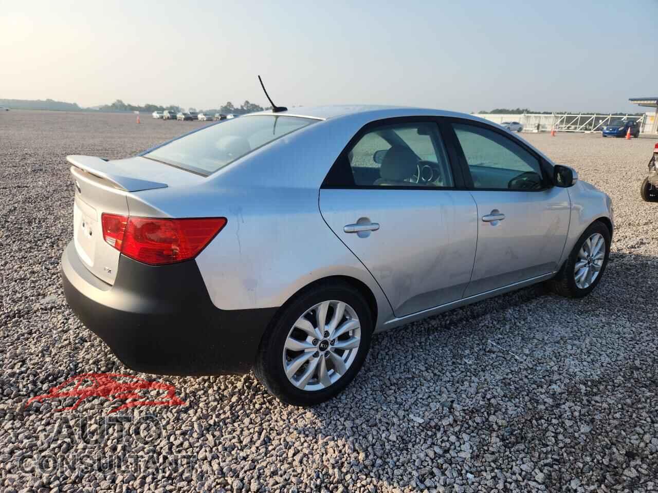 KIA FORTE 2012 - KNAFU4A24C5514055