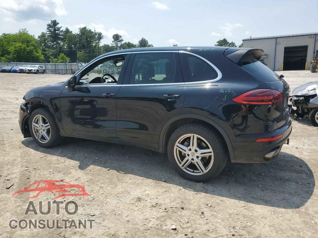 PORSCHE CAYENNE 2017 - WP1AB2A28HLA50258