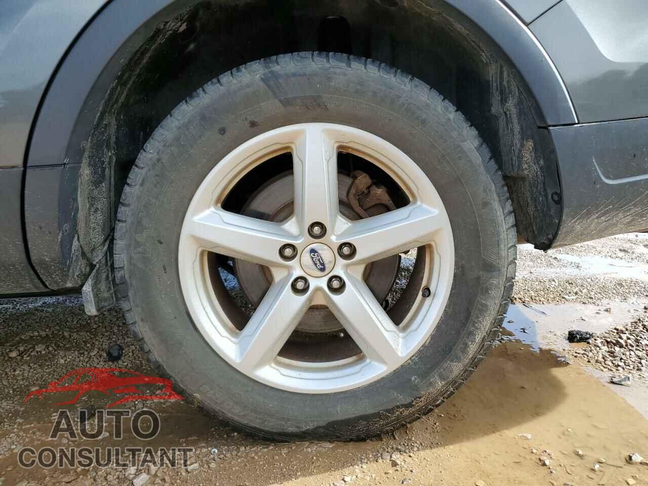 FORD EXPLORER 2018 - 1FM5K7D80JGC64509