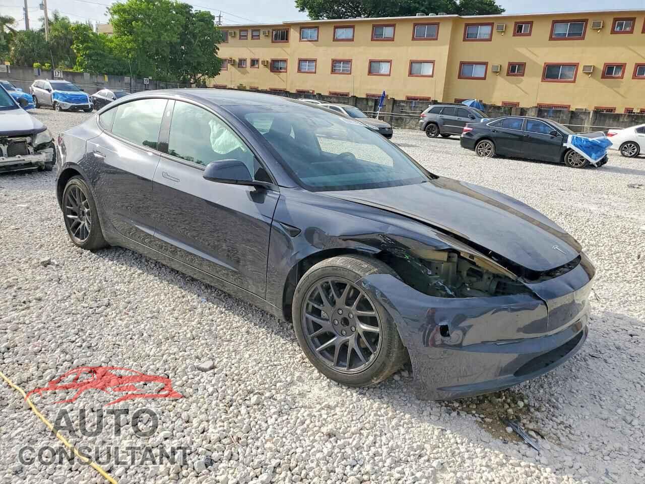 TESLA MODEL 3 2024 - 5YJ3E1EAXRF757640
