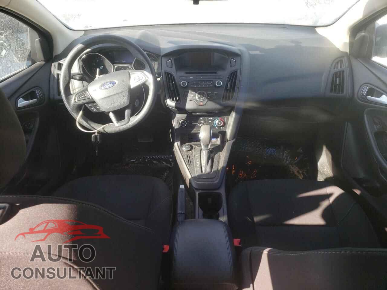 FORD FOCUS 2017 - 1FADP3F21HL263041