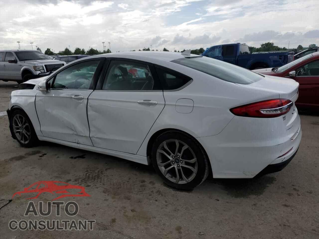 FORD FUSION 2020 - 3FA6P0CD2LR195971