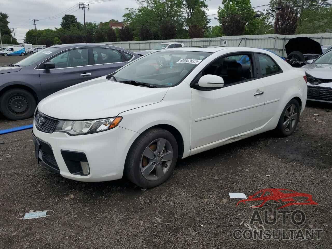 KIA FORTE 2011 - KNAFU6A25B5385494