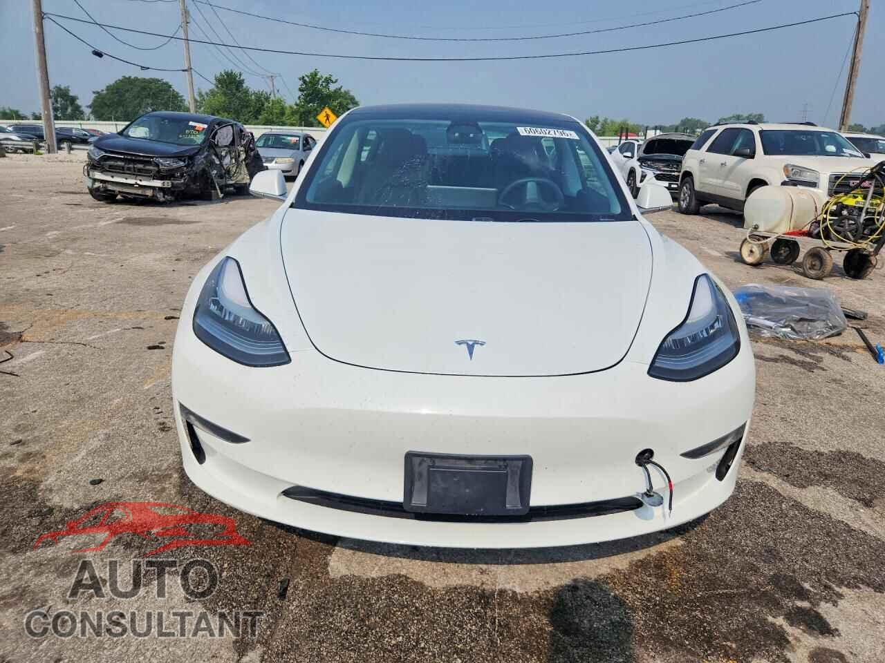 TESLA MODEL 3 2019 - 5YJ3E1EB6KF493315