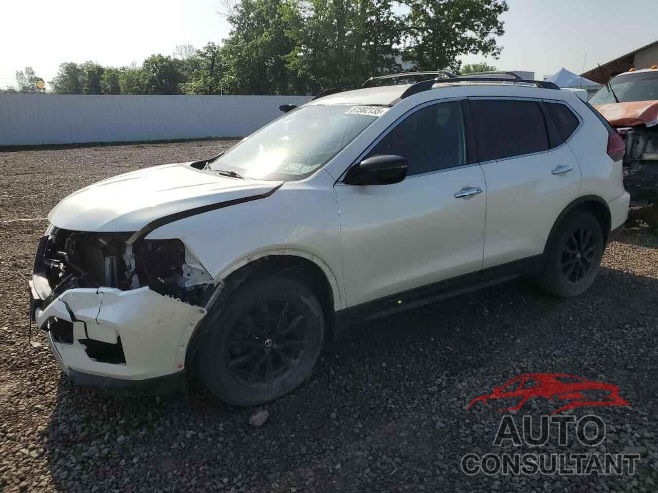 NISSAN ROGUE 2017 - 5N1AT2MV8HC826758