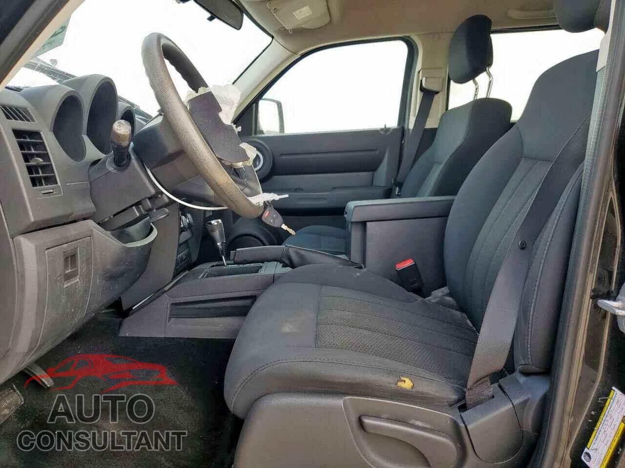 DODGE NITRO 2011 - 1D4PT4GK2BW572811