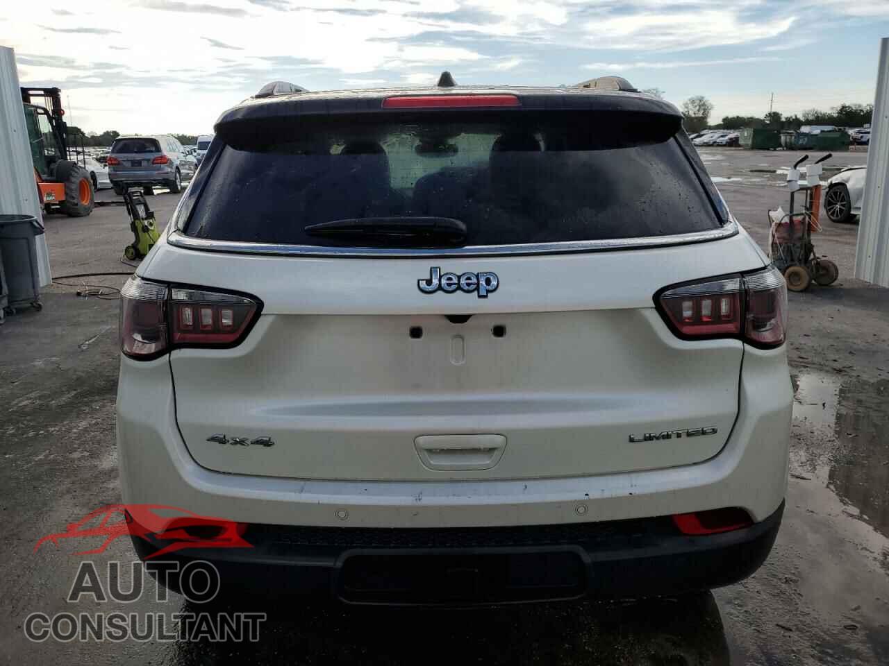 JEEP COMPASS 2021 - 3C4NJDCB8MT586852