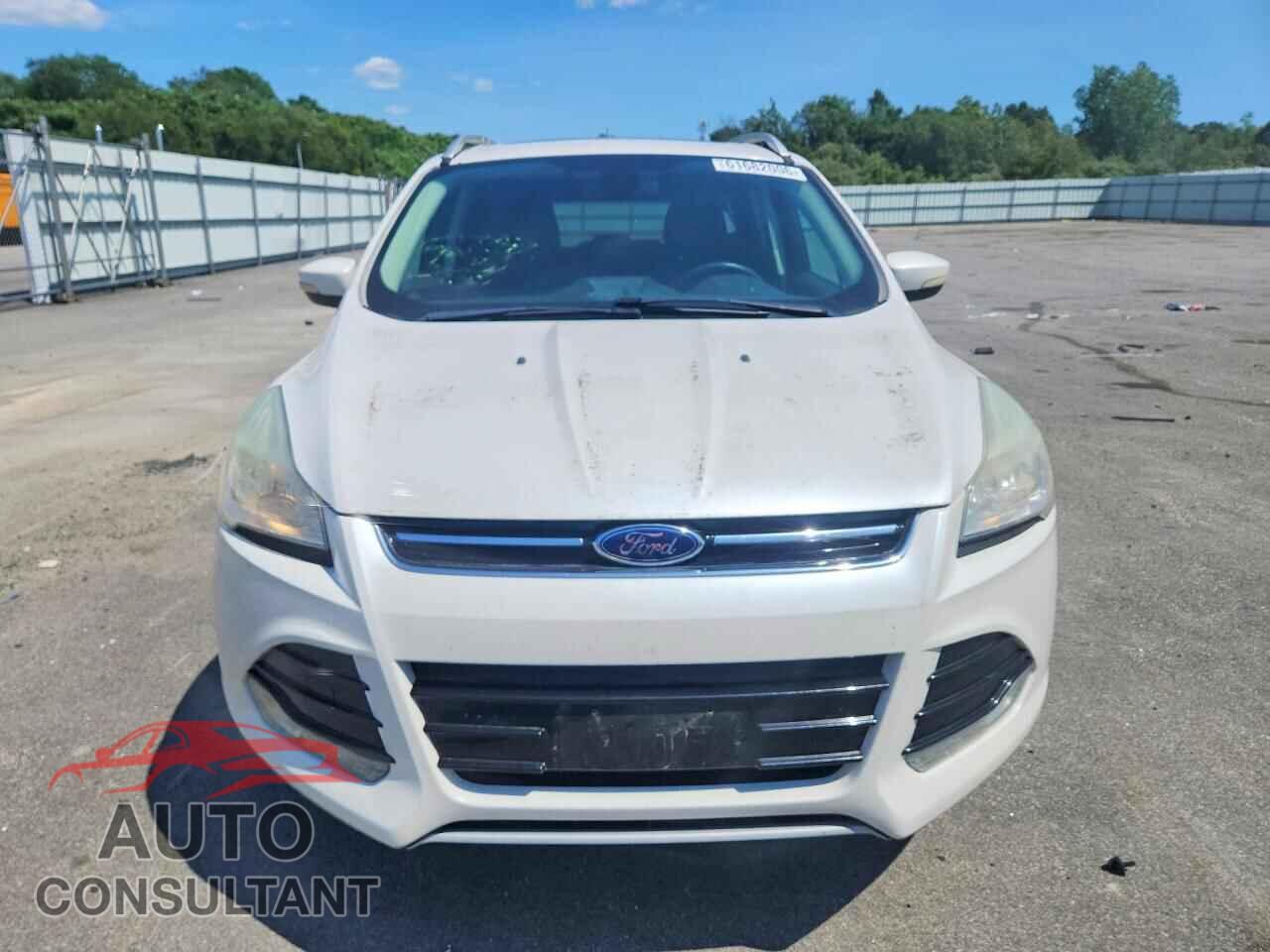 FORD ESCAPE 2014 - 1FMCU9J93EUD82149