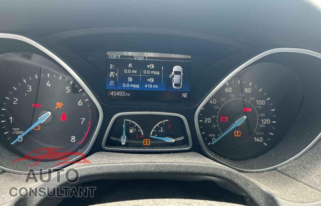 FORD FOCUS 2017 - 1FADP3FEXHL238486