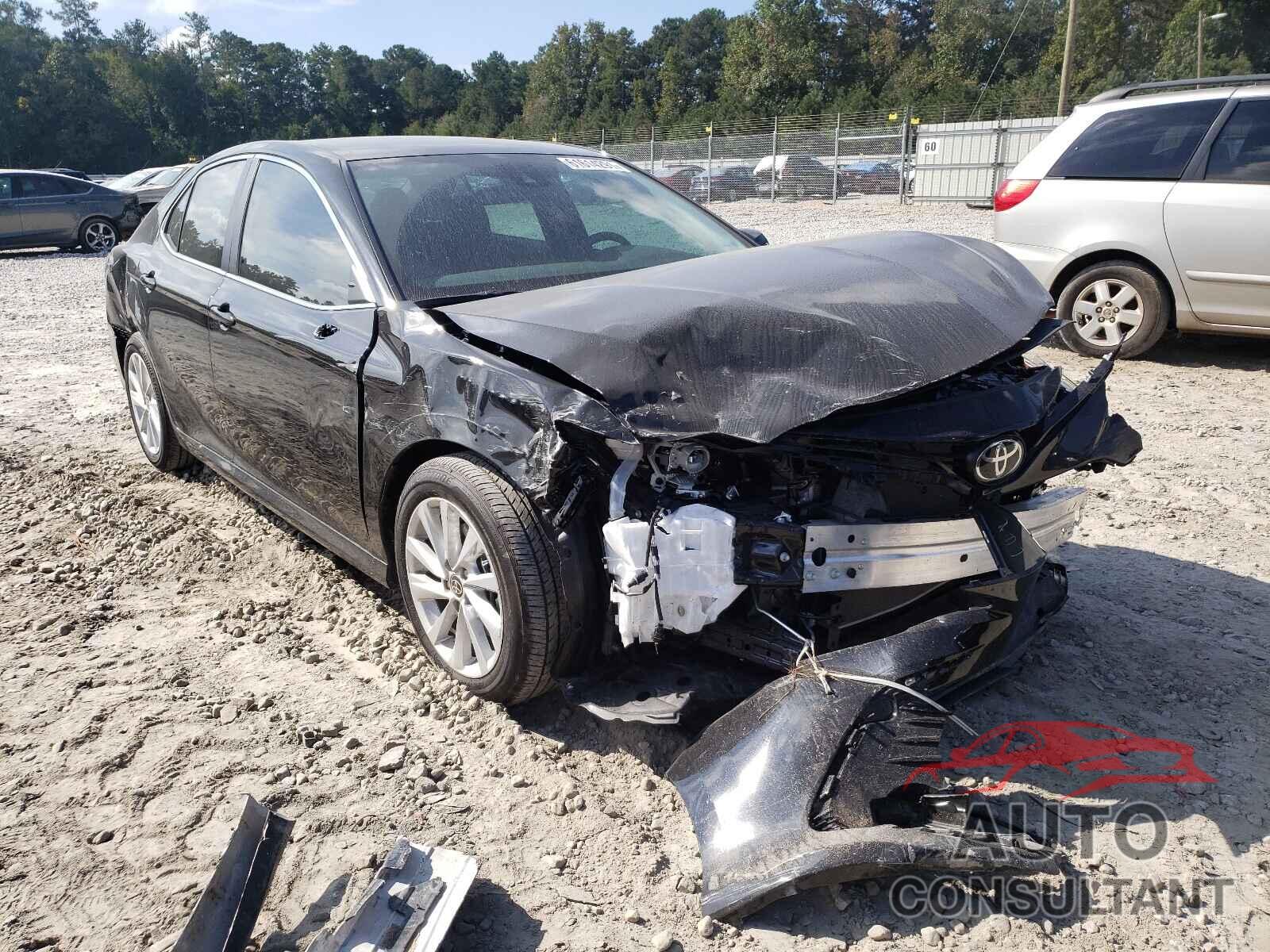 TOYOTA CAMRY 2021 - 4T1C11AK8MU476393