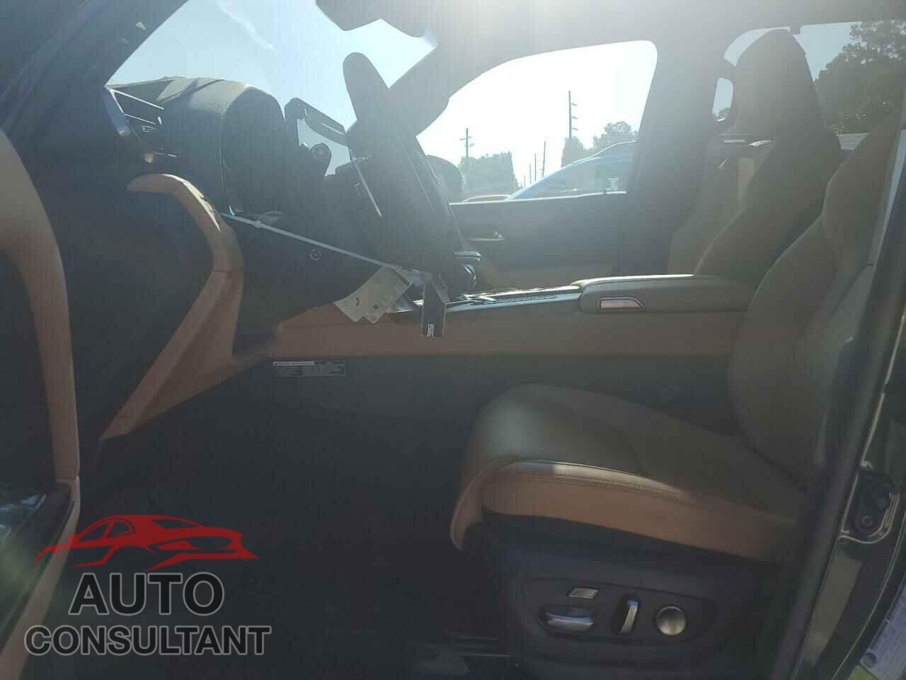 LEXUS LX 600 BAS 2024 - JTJGB7CX8R4066664